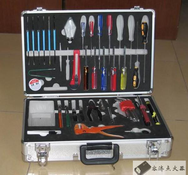 铝工具箱，材质揭秘与实用考量