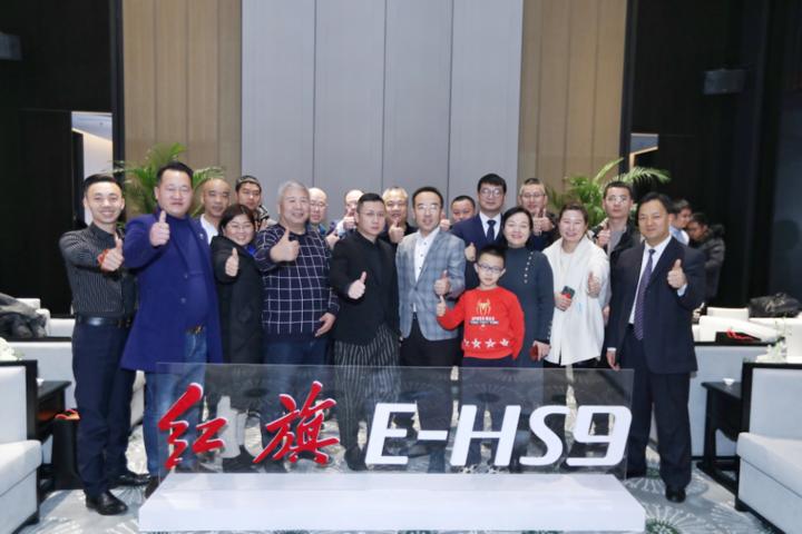 简单名片制作，轻松打造个人品牌的第一步