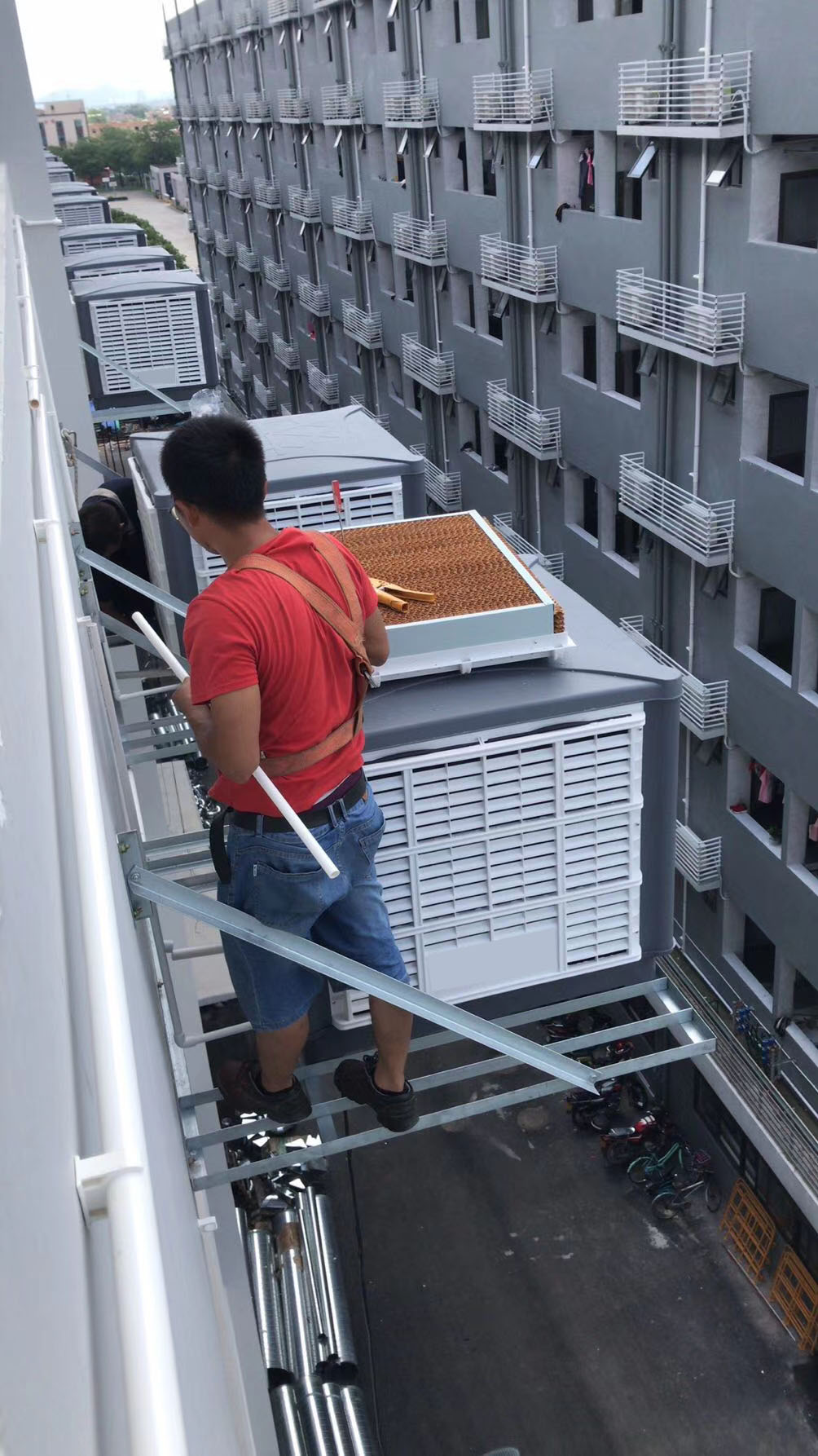 安装水冷空调的步骤与注意事项