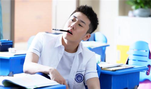 简单易学的活力舞蹈，释放身心，享受快乐源泉