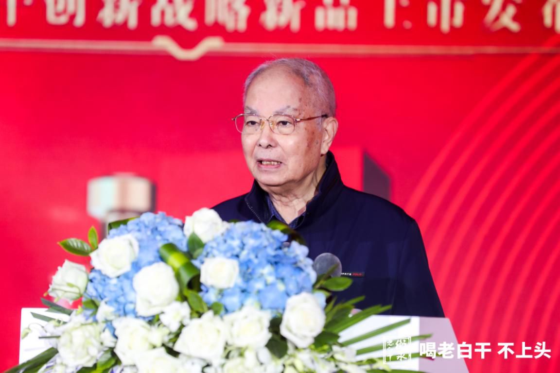 梁邦昌简介，一位卓越的企业家和教育家