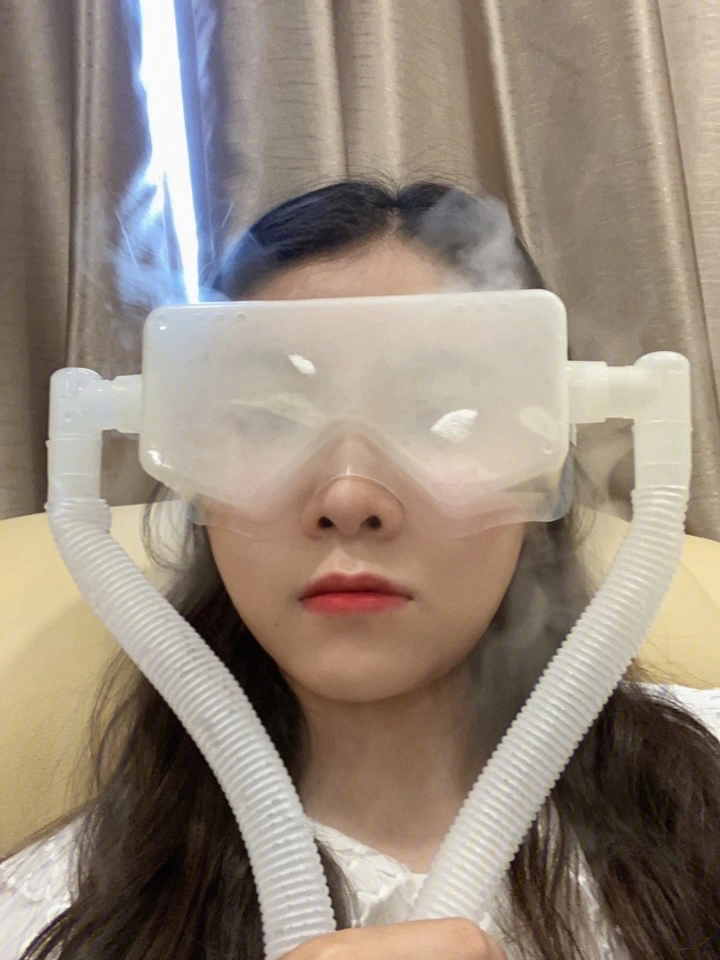 近视手术透明眼罩图片，应用与重要性