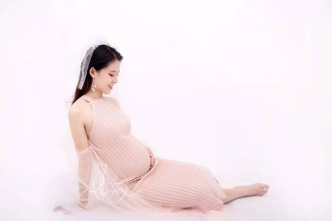 孕妇漂亮，孕育生命与美丽的交响曲