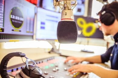 广播女声软件，重塑声音艺术的数字化工具