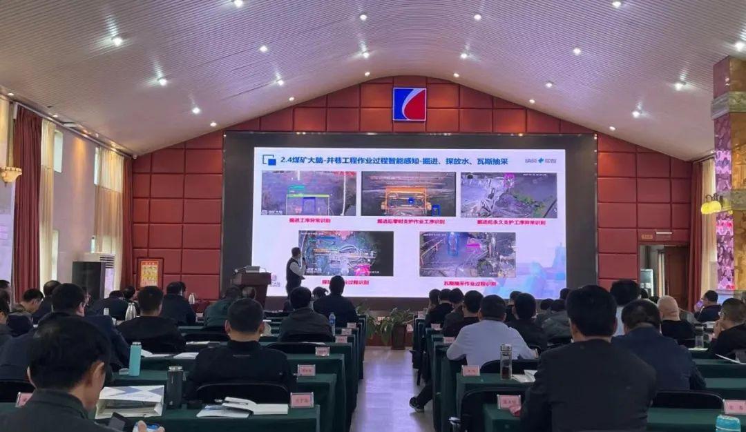 什么是精英决策模型