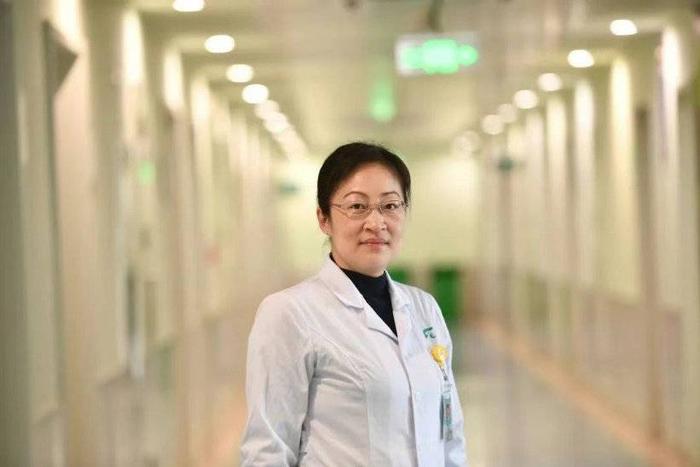 陆小彦儿科专家，守护儿童健康的杰出代表