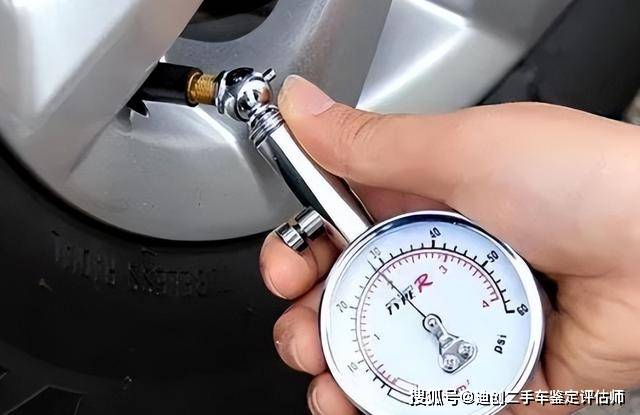 揭秘轮胎气压标志的重要性及其意义