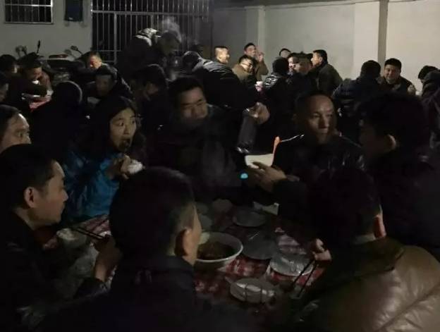 过年在剧组，别样的团圆与坚守