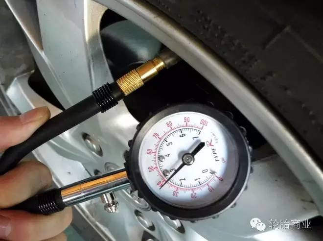 奥迪轮胎气压的重要性及其管理