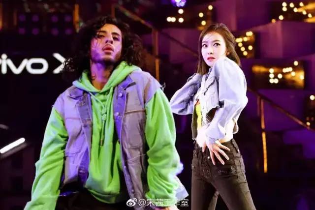 快乐大本营北爱剧组，热血青春与欢乐交织的舞台