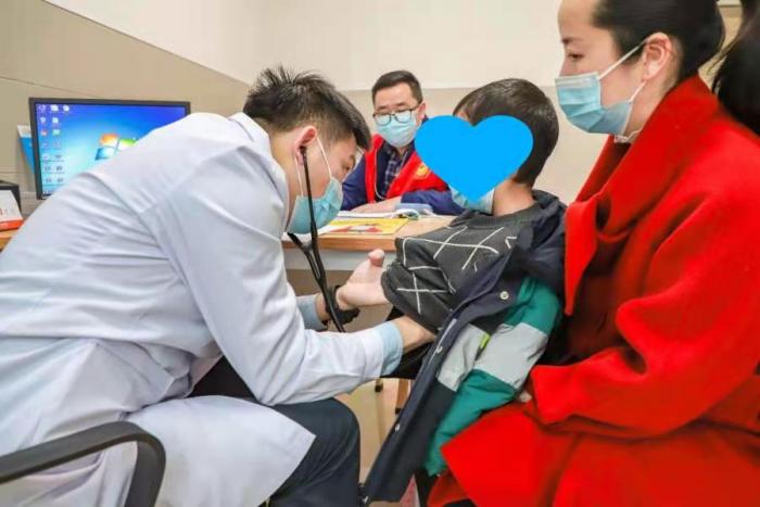 心脏病儿科专家，守护童心，筑梦健康