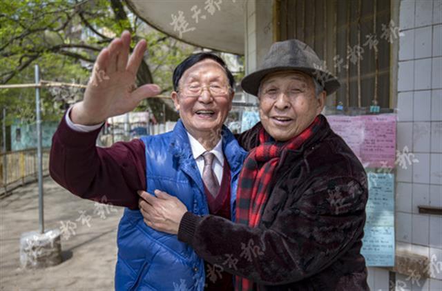 空军政工待遇，激励与吸引人才的战略考量