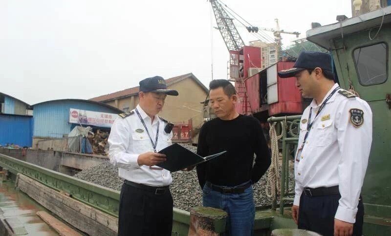 长江内河货轮普工招聘，职业介绍与应聘指南