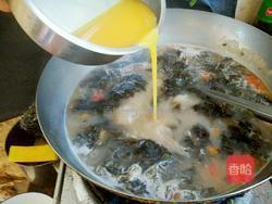 番茄紫菜蛋花汤，一道美味汤品的制作指南