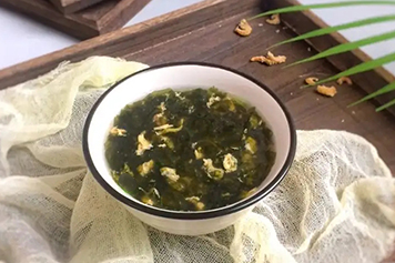 紫菜蛋花汤的营养价值及其健康益处