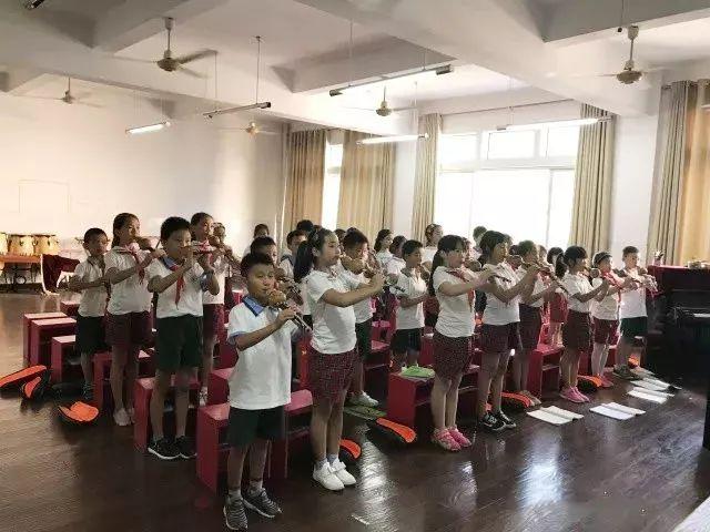 幼儿美术教育的说课艺术