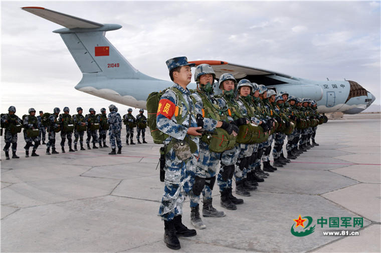 伞兵属于空军，精英之翼的荣耀