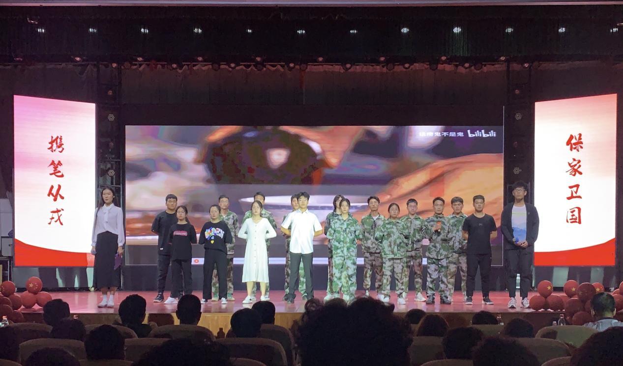 汶川地震中的伞兵部队，英勇救援的空中力量