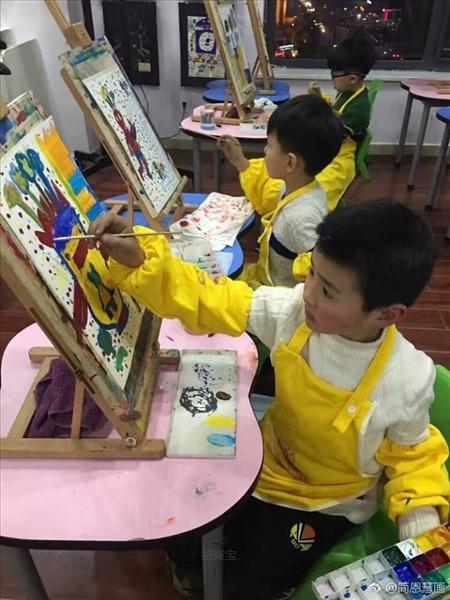 新乡少儿美术班，培养孩子们的创意与艺术情怀