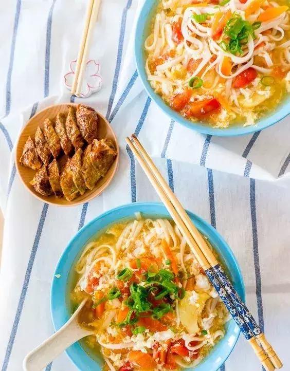 热水蛋花，一道美味佳肴的诞生与探索