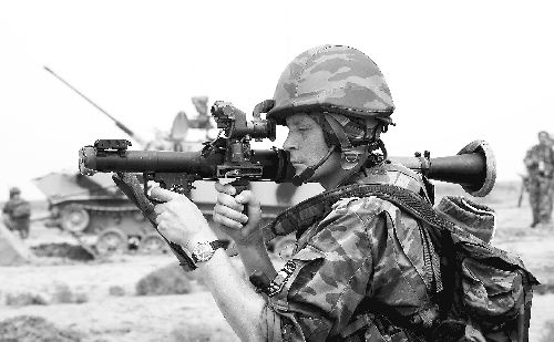车臣战争，一部展现伞兵英勇的90年代电影传奇