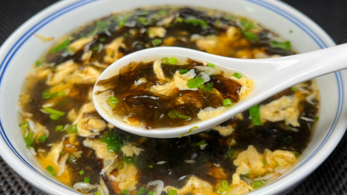 速食紫菜蛋花汤做法，简单美味，轻松上手