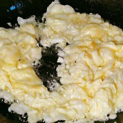 丝瓜蛋花汤能下奶吗？解读丝瓜蛋花汤的营养价值及其对哺乳期的益处